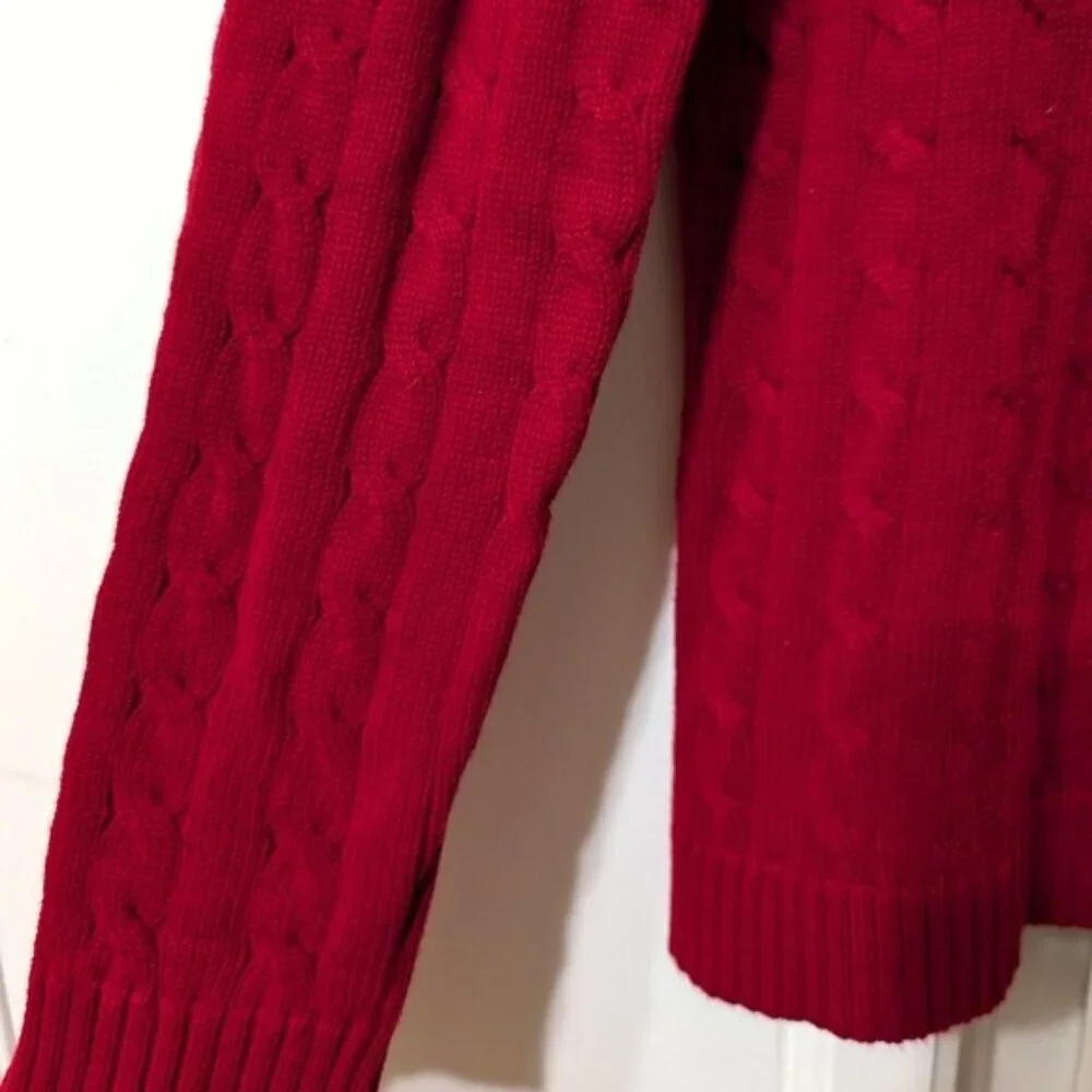 Lauren Ralph Lauren stay cozy
